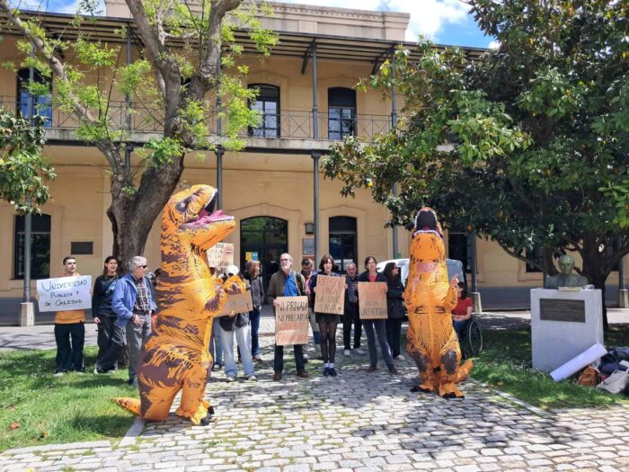 Protesta contra el ‘lavado verde’ de Repsol